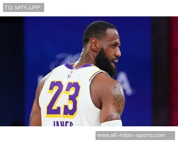 文班与追梦角色互换表现对比分析三分命中率与失误情况揭示球队战术调整