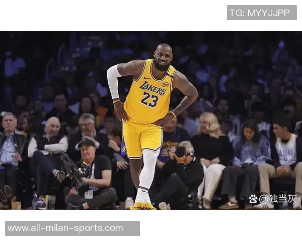 老詹40岁依然统治赛场中远投连得10分展现技术魅力