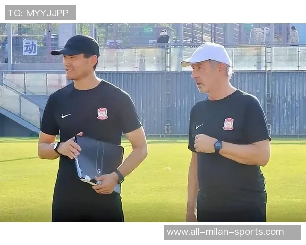 沪媒分析邵佳一执教经历不足外教选聘模式亟待改进